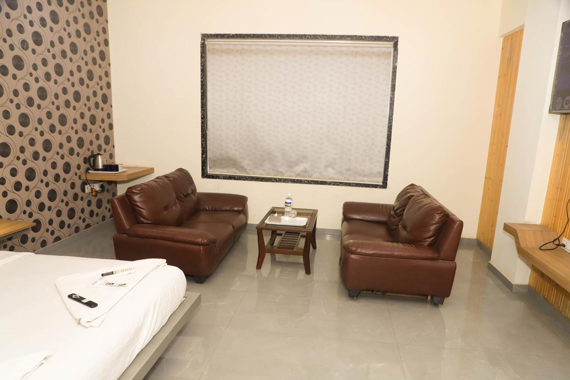 Hotel Arc Palace Bhiwandi エクステリア 写真
