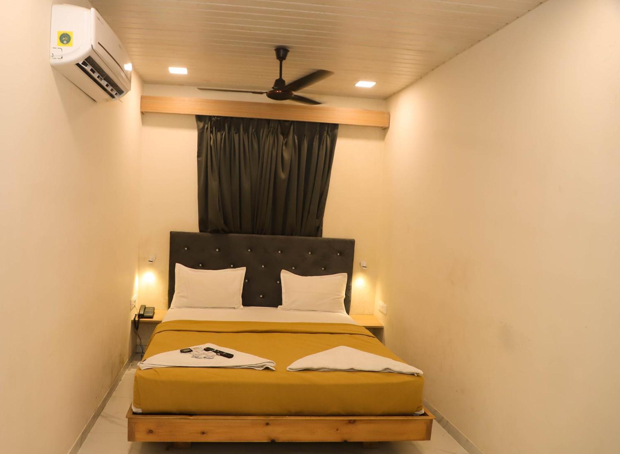 Hotel Arc Palace Bhiwandi エクステリア 写真