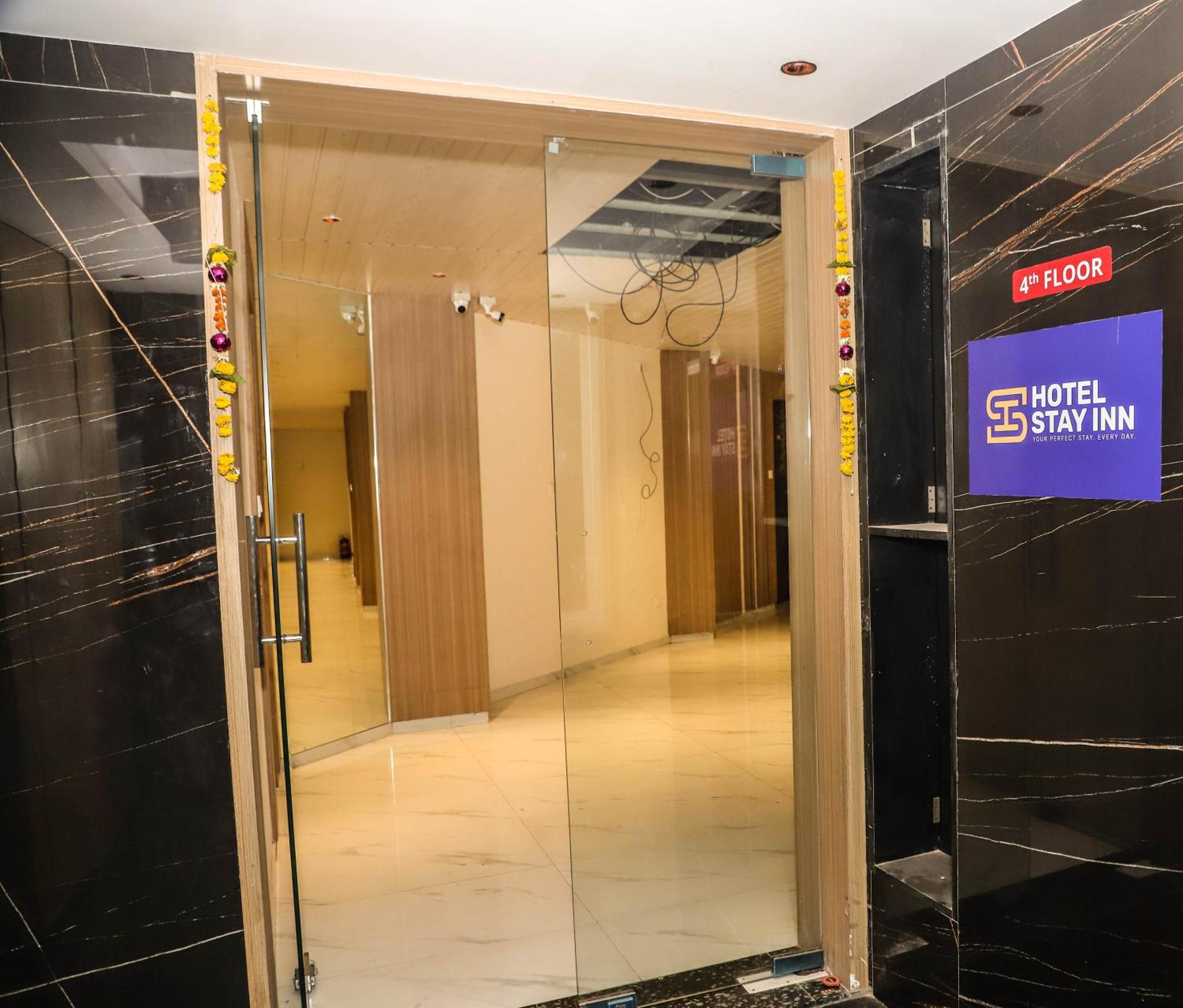 Hotel Arc Palace Bhiwandi エクステリア 写真
