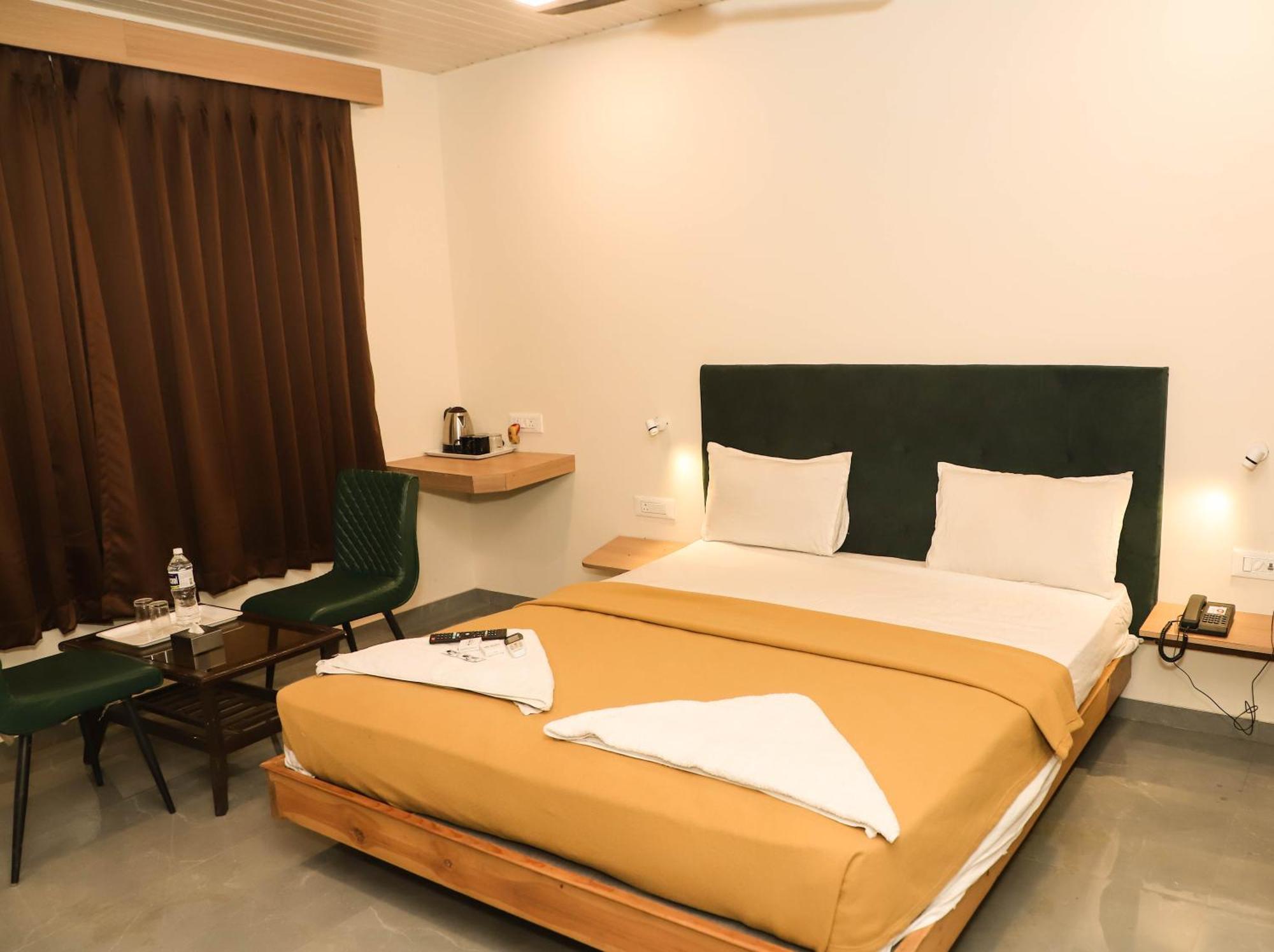 Hotel Arc Palace Bhiwandi エクステリア 写真