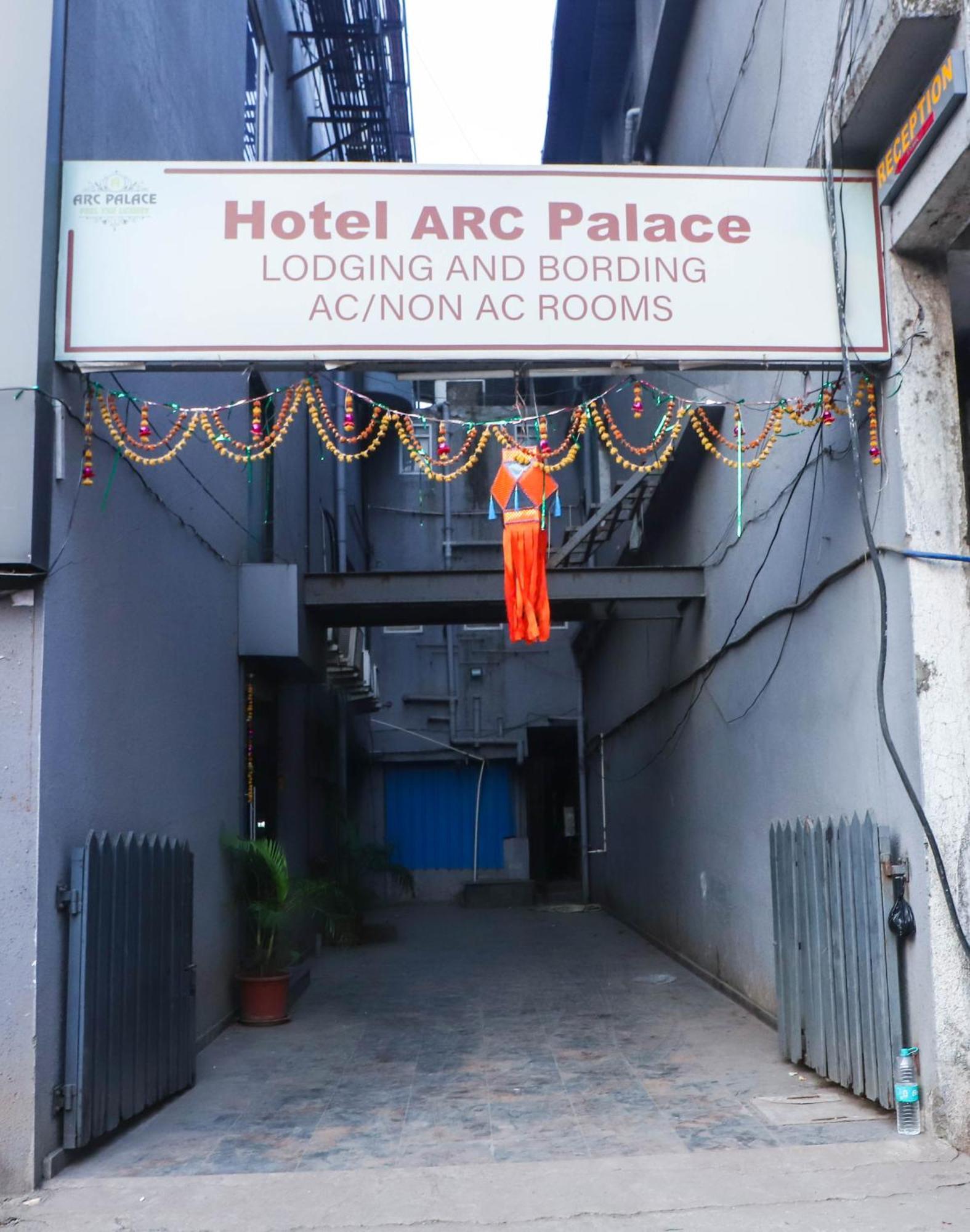 Hotel Arc Palace Bhiwandi エクステリア 写真