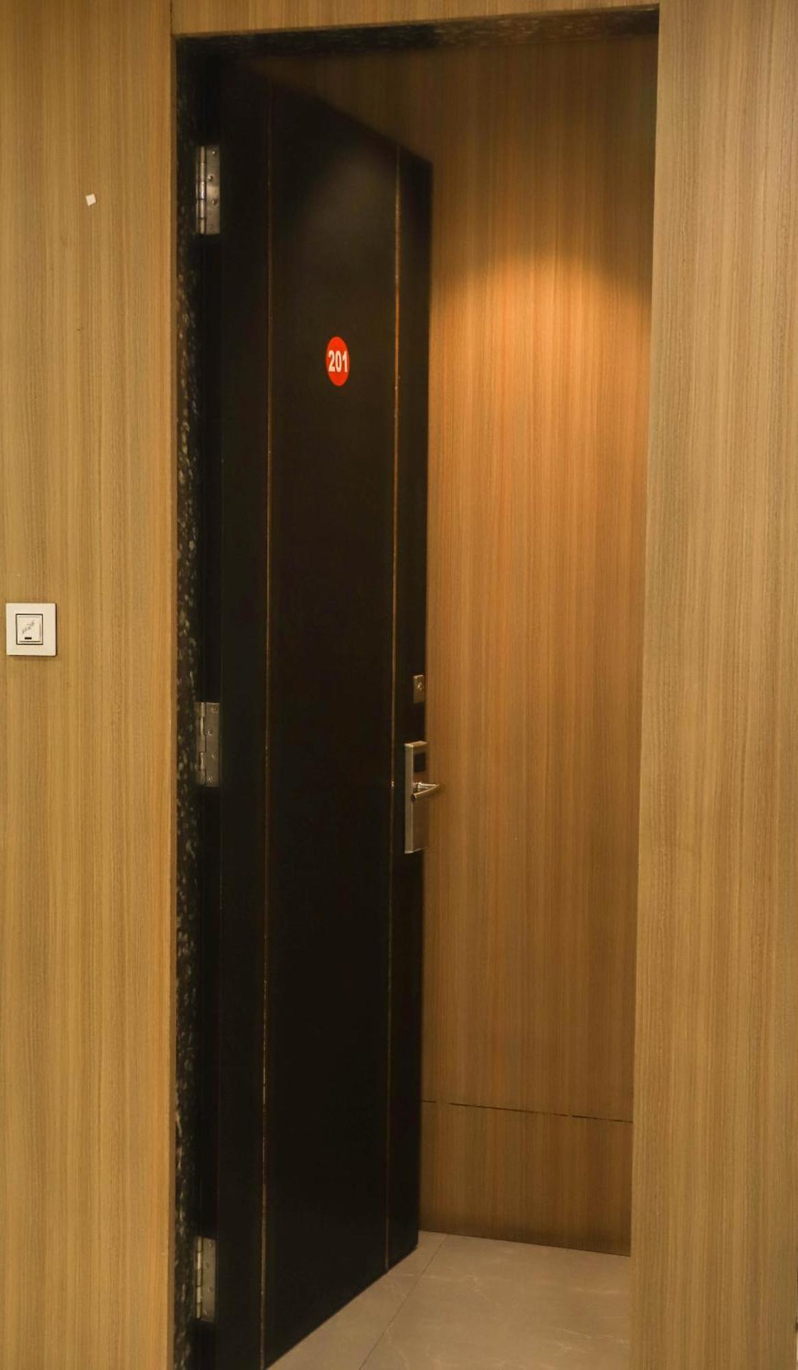 Hotel Arc Palace Bhiwandi エクステリア 写真