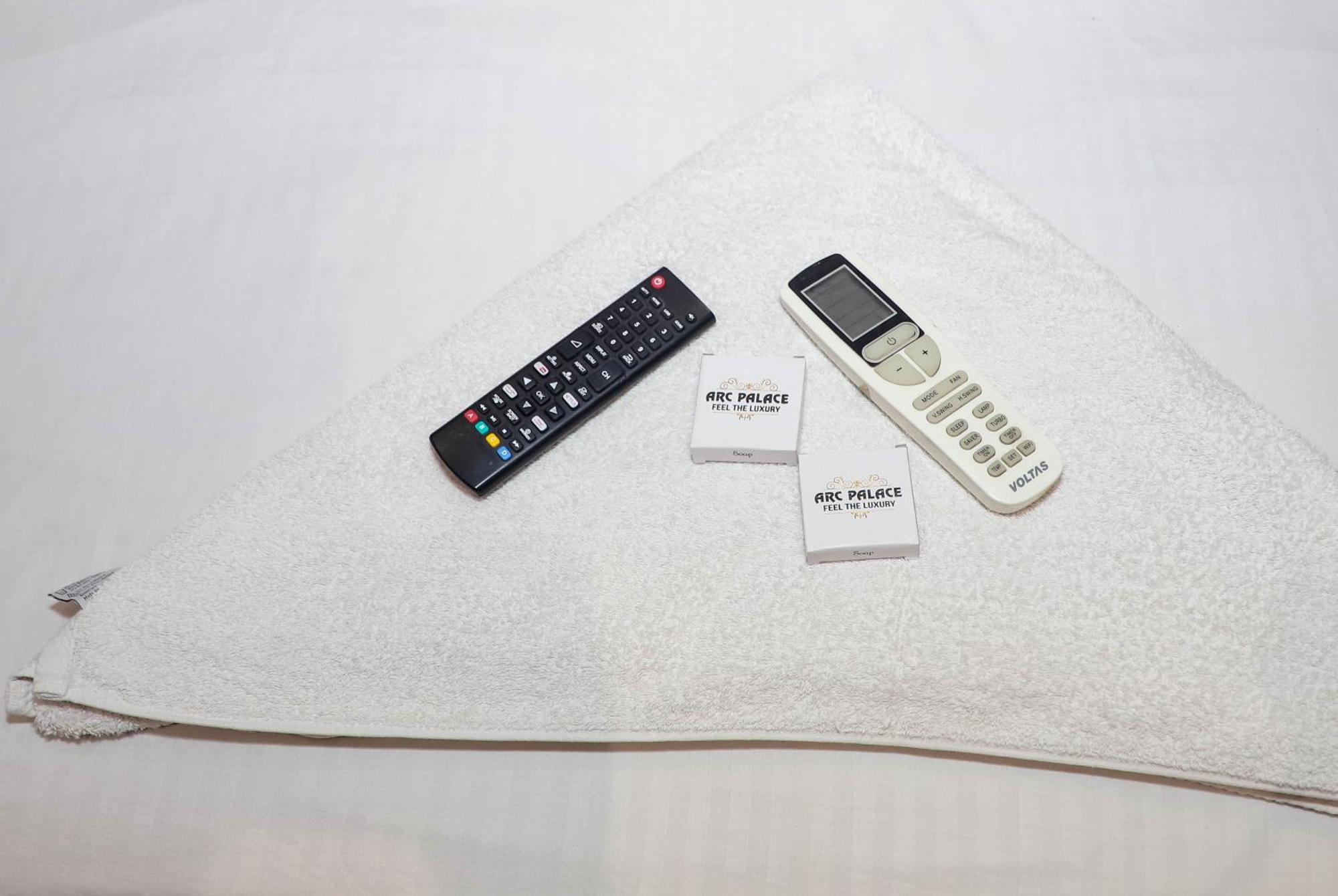 Hotel Arc Palace Bhiwandi エクステリア 写真