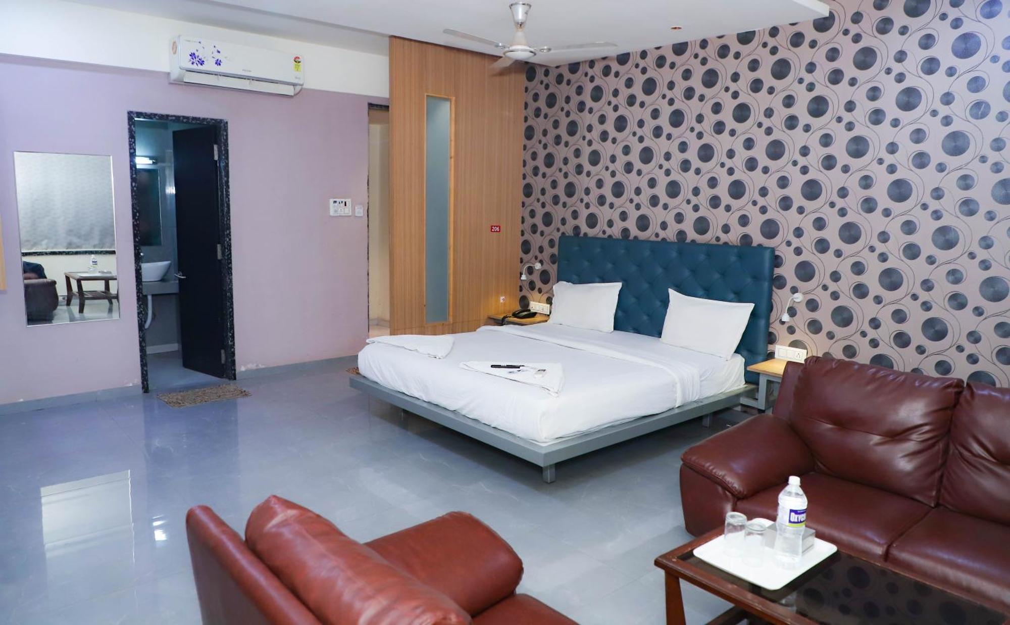 Hotel Arc Palace Bhiwandi エクステリア 写真